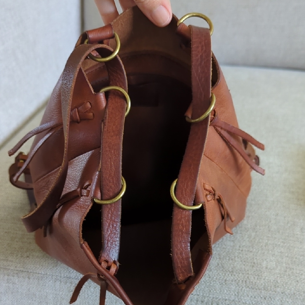 Vintage Madewell Cognac Leather Drawstring Crossbody/Backpack Bucket Bag - Picture 10 of 10